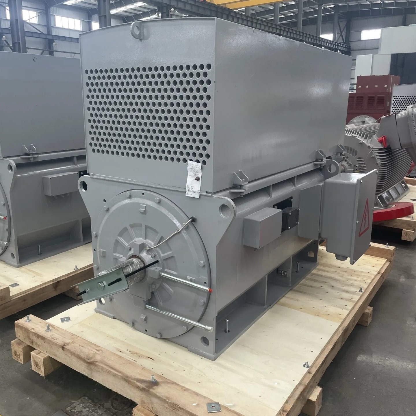 YXKK series high voltage high power density three phase electric motor 